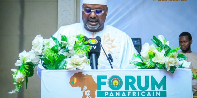 Bamako sonne la révolte médiatique africaine : le continent veut reprendre la main sur son récit et ses données