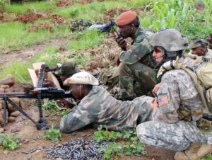 Mali : l&rsquo;armée affirme avoir mis hors de combat 4 880 combattants depuis mai